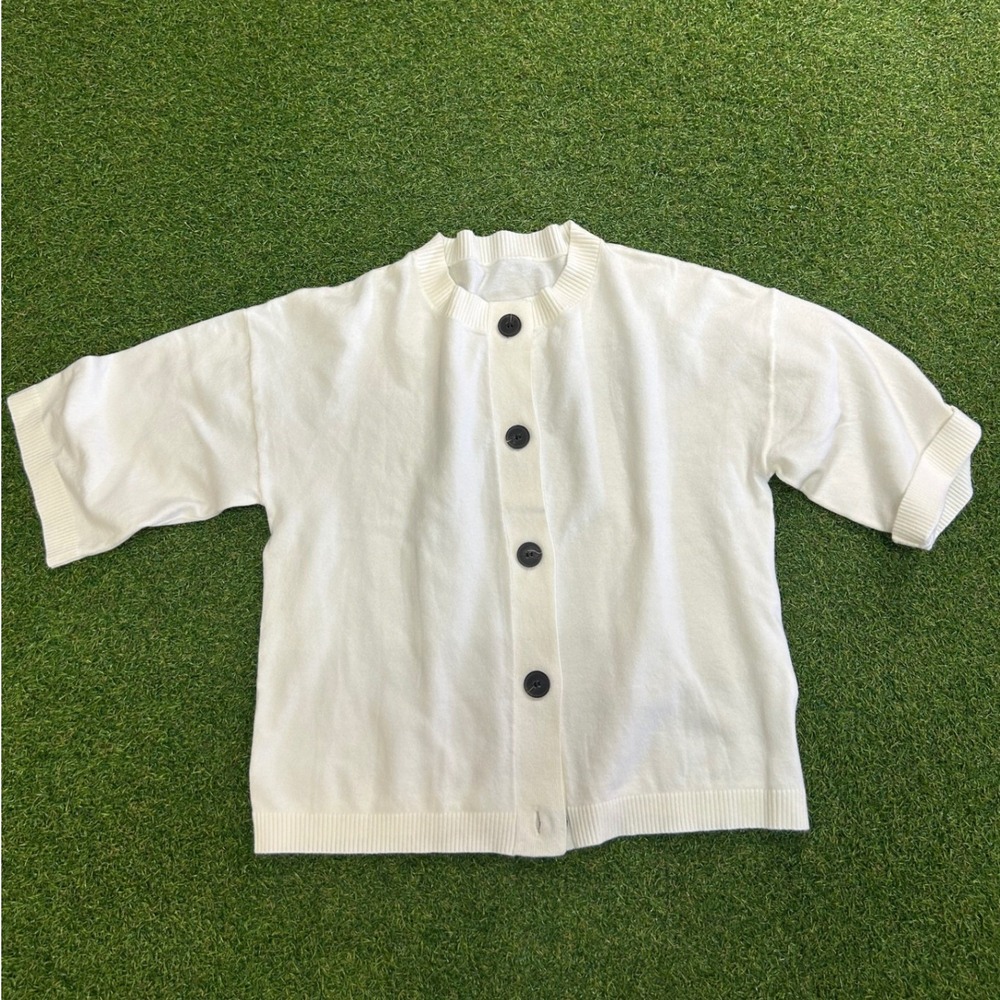 White Short Sleeve Button Front Cardigan Crew Neck Knit Sweater Size M